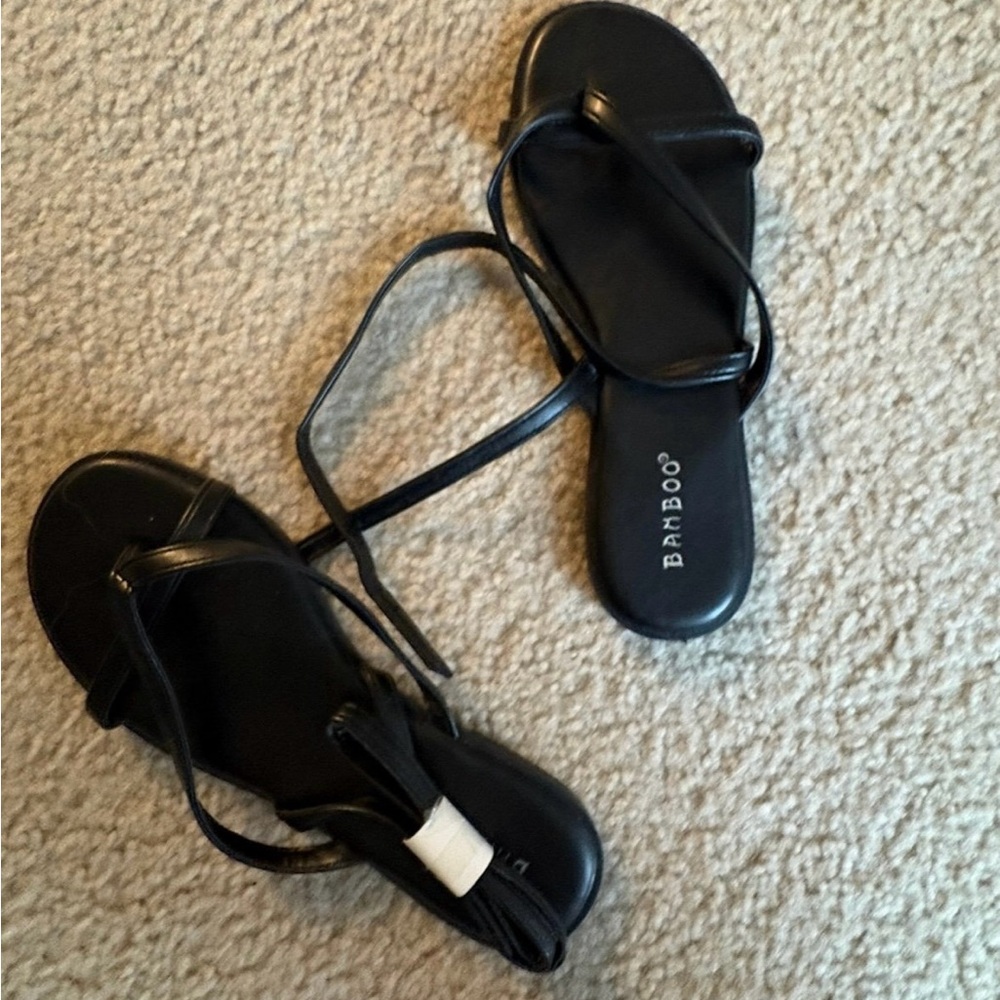 BAMBOO Black Minimalist Sandals